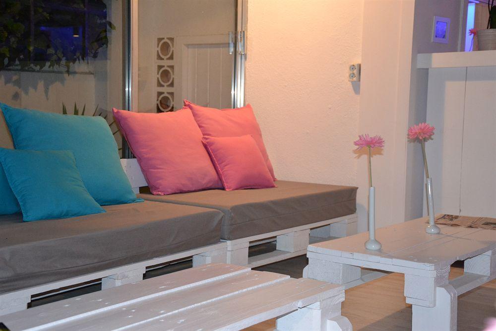 Solvi Hotel - Adults Only Vilanova i la Geltrú Buitenkant foto
