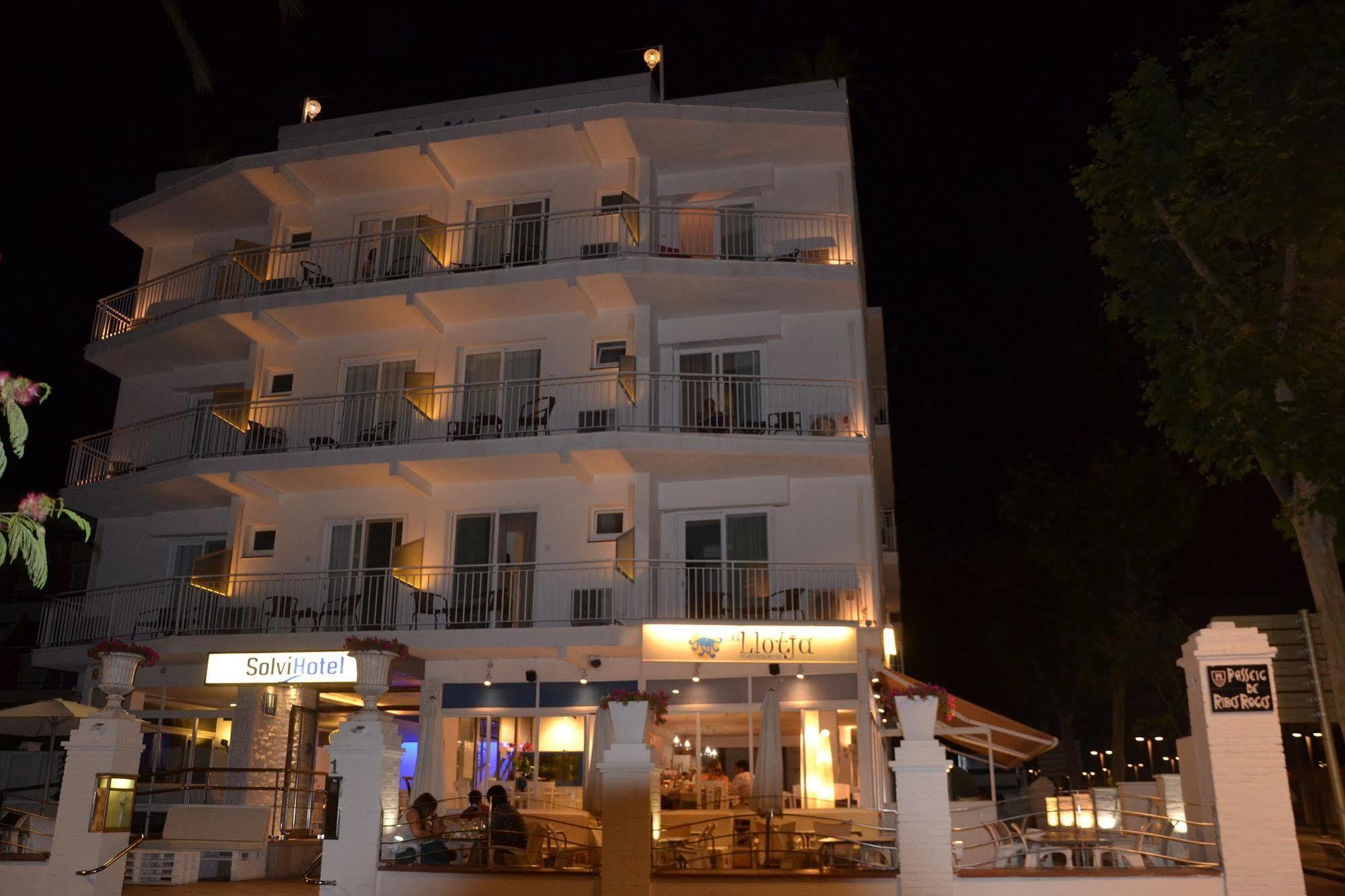 Solvi Hotel - Adults Only Vilanova i la Geltrú Buitenkant foto