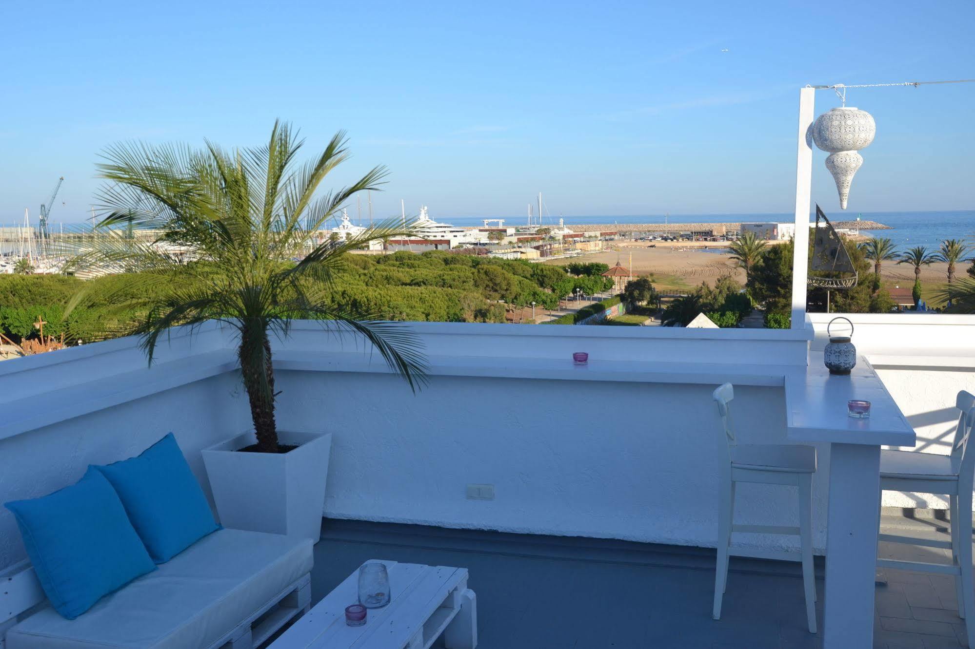 Solvi Hotel - Adults Only Vilanova i la Geltrú Buitenkant foto
